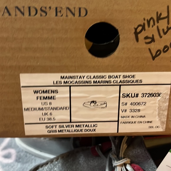 Land’s End Silver metallic and hot pink boat shoe size 8 NWT. - Picture 11 of 13